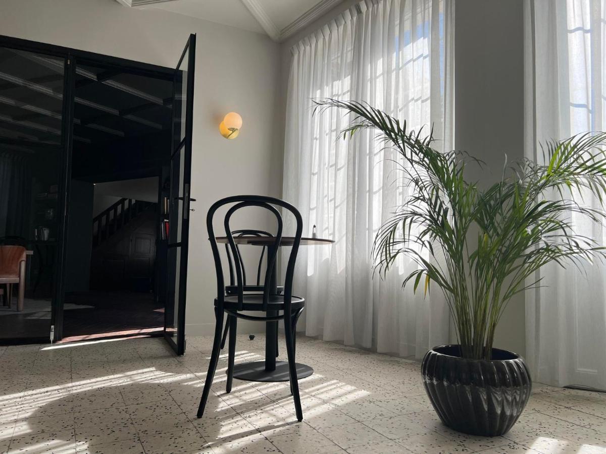 Le Petit Chateau Baye  外观 照片