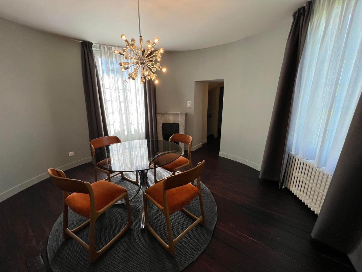 Le Petit Chateau Baye  外观 照片