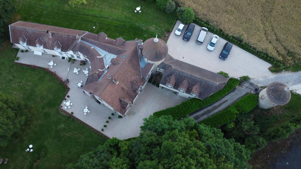Le Petit Chateau Baye  外观 照片